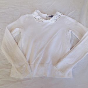 Youth white sweater
